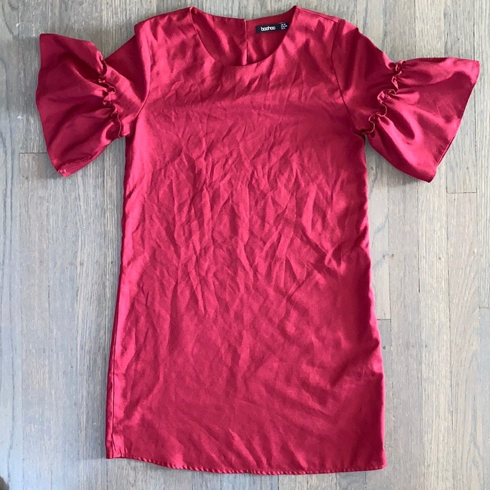 Boohoo Burgundy Midi Shirt Dress with Ruffles Arms